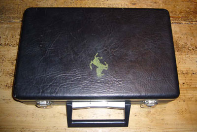 Toolkit variation 2 - briefcase